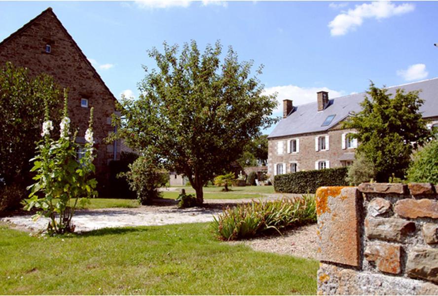 Les Blotteries Juilley Exterior photo